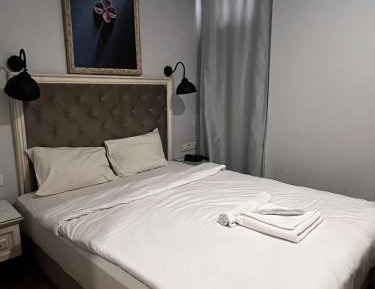 Small Single Room with No View