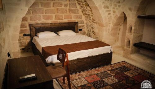 Deluxe Double Room with Shower