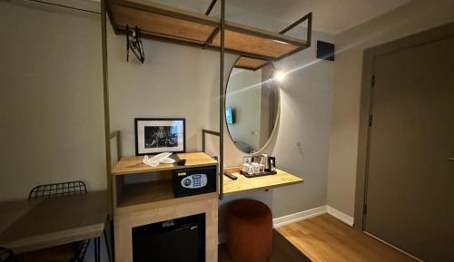 Room #1382492829