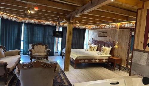 Premium Quadruple Room