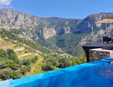 One-Bedroom Villa