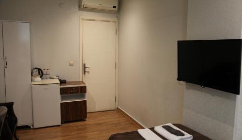 Deluxe Double or Twin Room with City View