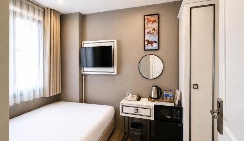 Economy Double Room
