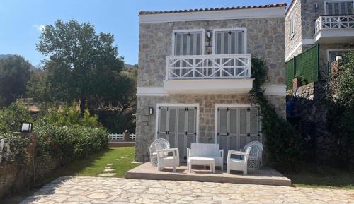 Villa with Sea View