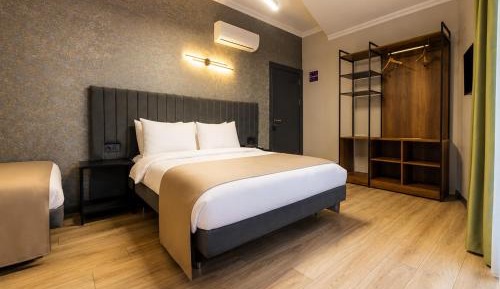 Deluxe Single Room