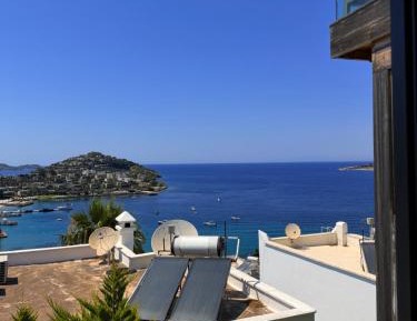 Deluxe Double Room with Sea View
