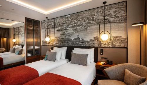 Superior Twin Room