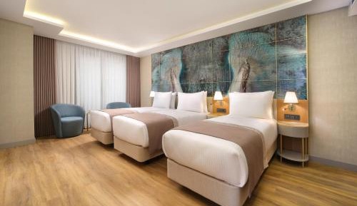 Superior Triple Room