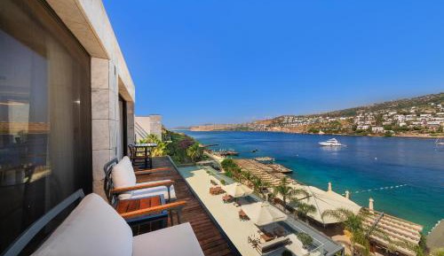 King Suite Sea View