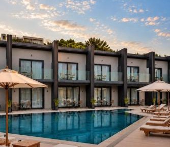 Deluxe Double or Twin Room with Sea View
