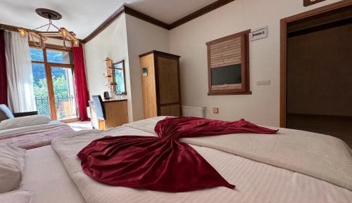 Quadruple Room with Balcony