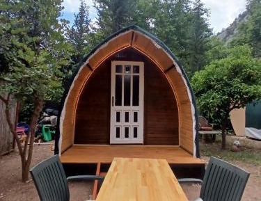Double Room with Shared Bathroom