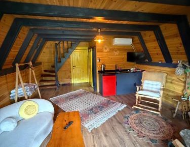 Deluxe Bungalow