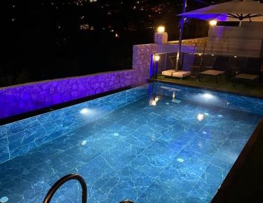 Quadruple Room with Balcony