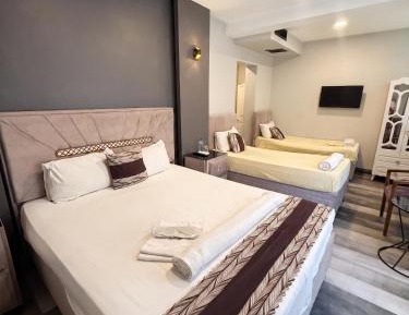 Superior Quadruple Room