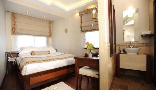 Standard Family Room