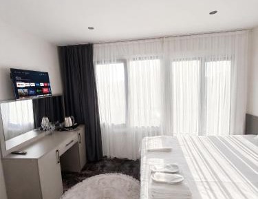 King Suite with Spa Bath
