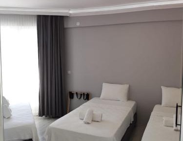 Quadruple Room with Sea View