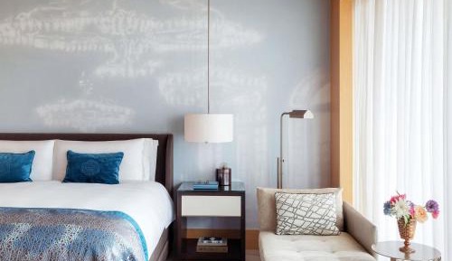Premier King Room