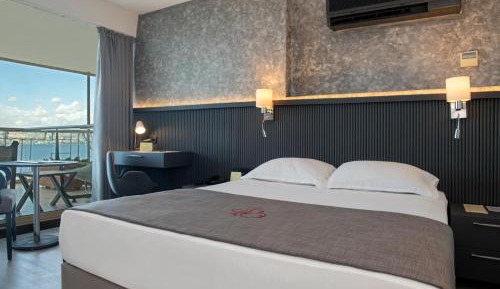 Superior Double or Twin Room with Sea View