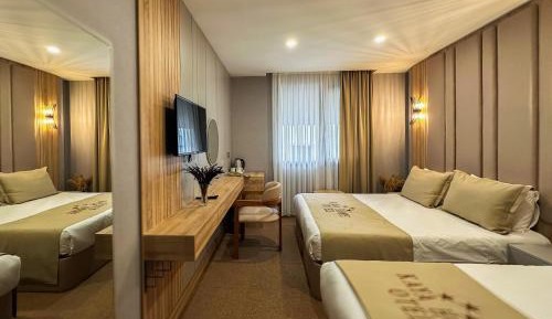 Superior Triple Room