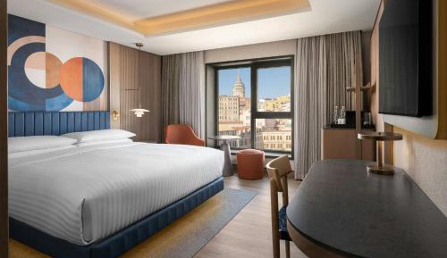 Deluxe Guest Room, 1 King Bed, Galata Tower View, High Floor