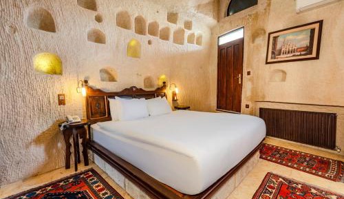 Premium King Cave Suite with Turkish Bath