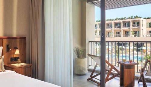 General Admission Twin Room with Pool View