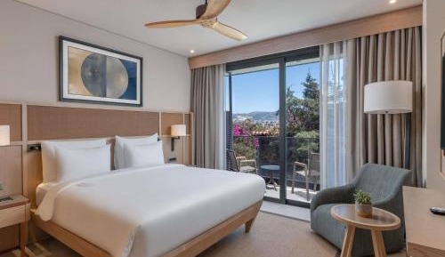 Family Suite with Garden View