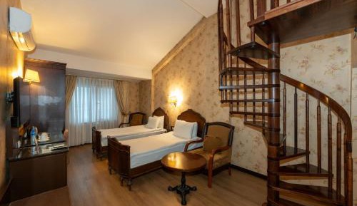 Duplex Suite Room 