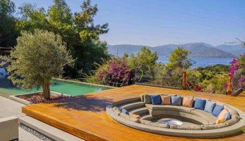Diamond Villa