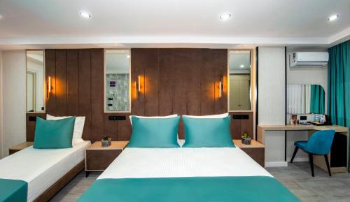Deluxe Triple Room