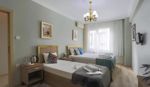 Superior Triple Room