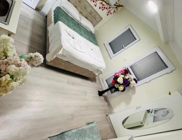 Deluxe Double Room with Balcony and Sea View