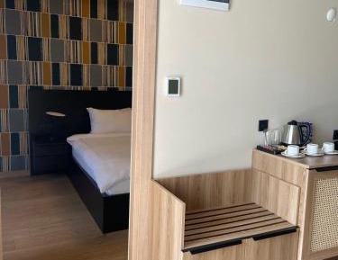 Suite with Garden View