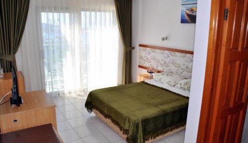 Double or Twin Room with Sea View