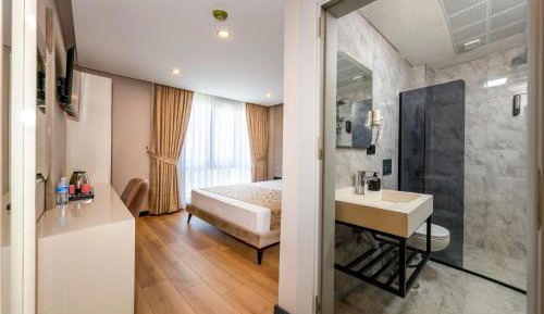 Deluxe Single Room