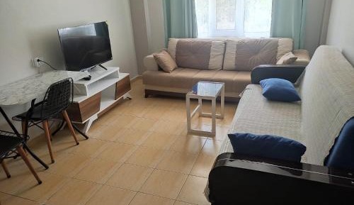 One-Bedroom Apartment with Garden View