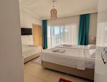 Triple Room with Sea View