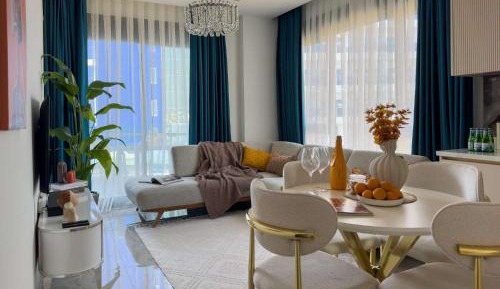 One-Bedroom Apartment with Balcony