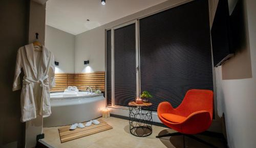 Double Room with Spa Bath