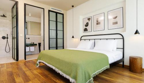  Deluxe Double Room with View