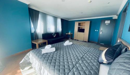 Suite with Balcony
