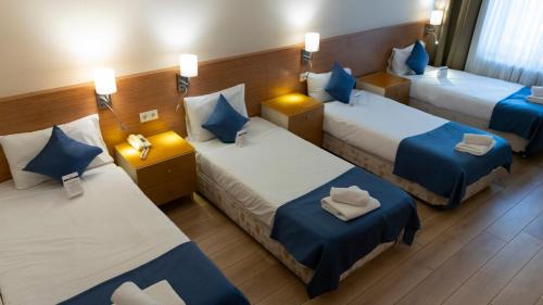Quadruple Room with Balcony