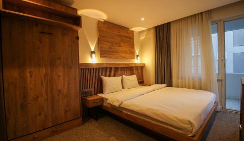 Triple Room with Balcony
