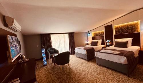 Twin Room with Balcony