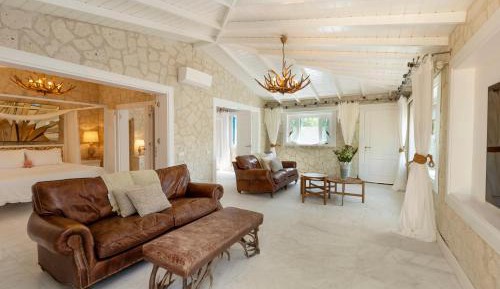 Double Room with Balcony and Sea View