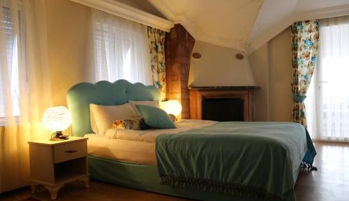 Suite with Balcony