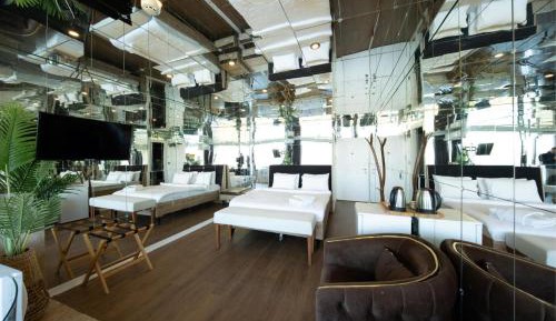 Luxury Triple Room
