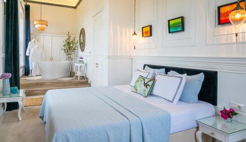 Superior Suite with Sea View